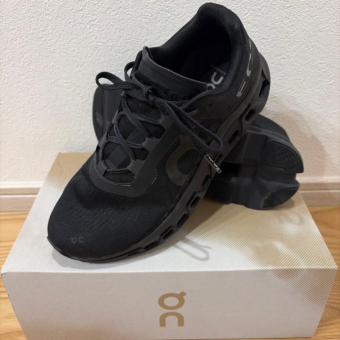 ちりさん専用　on Cloudmonster オールブラック