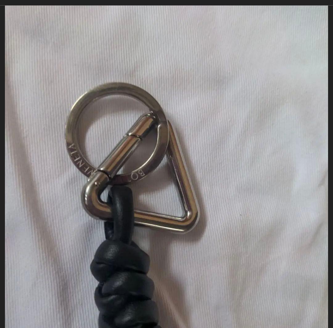 BOTTEGA VENETA ボッテガヴェネタ　キーリング　トライアングル　黒