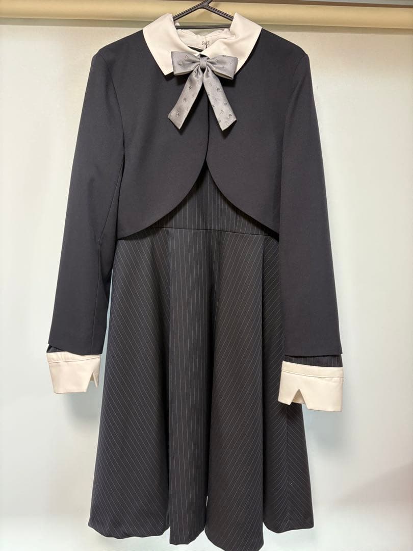 未使用【アリサナ」】卒業式小学生 女の子スーツ 165