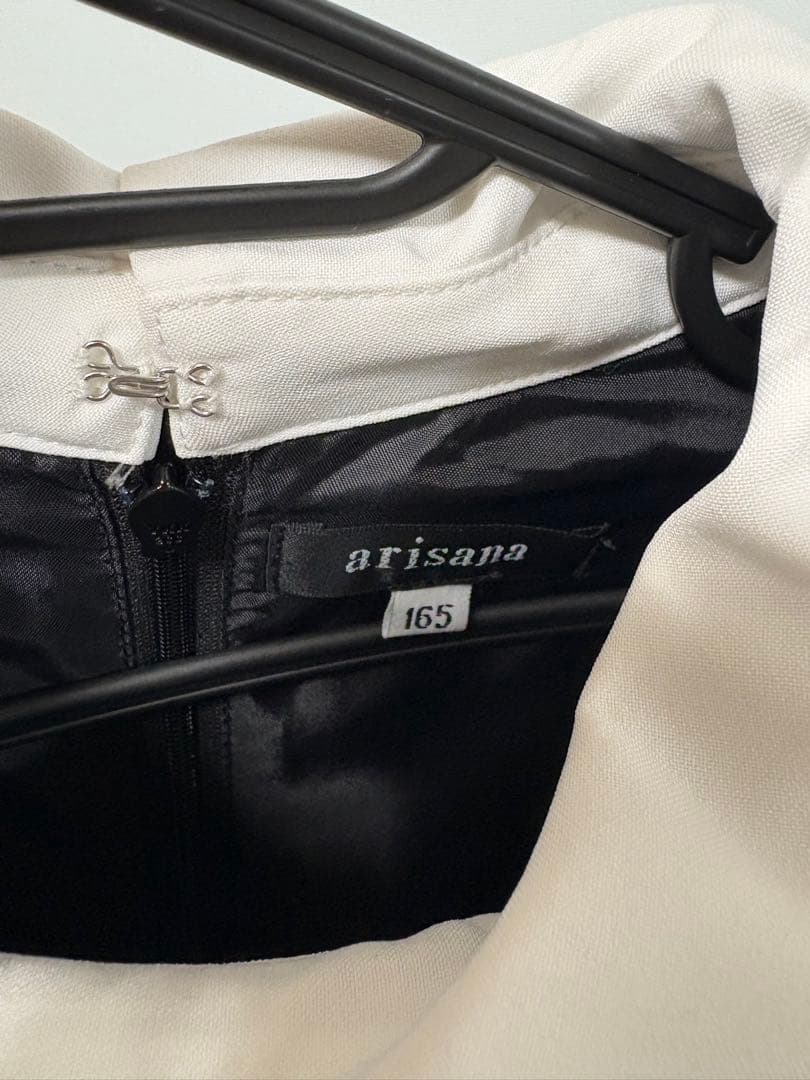 未使用【アリサナ」】卒業式小学生 女の子スーツ 165