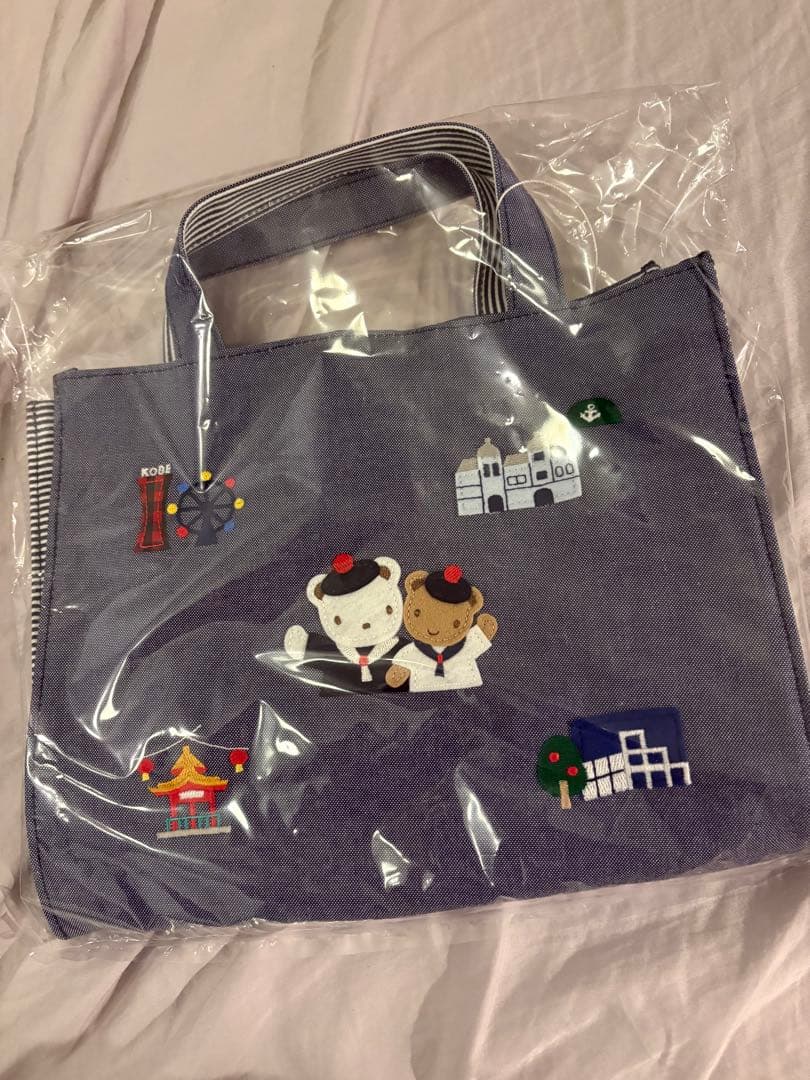 新品未使用　ファミリア　トートバッグ