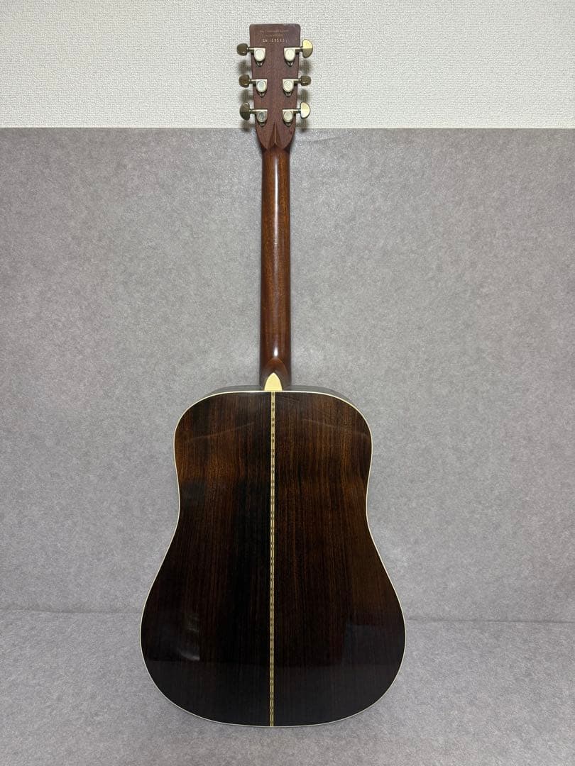 アコースティックギター Aria Dreadnought AD-550N 上位