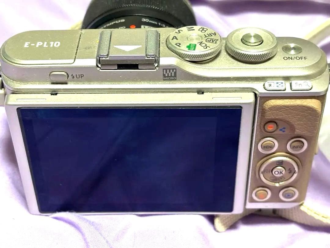 OLYMPUS E-PL10 ミラーレスカメラセット