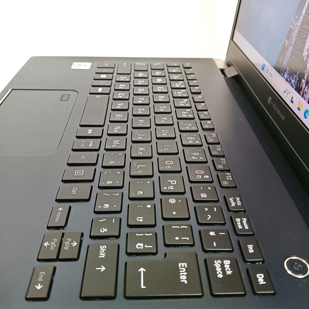 dynabook G83/FP 第10世代 i5 8GB SSD256GB