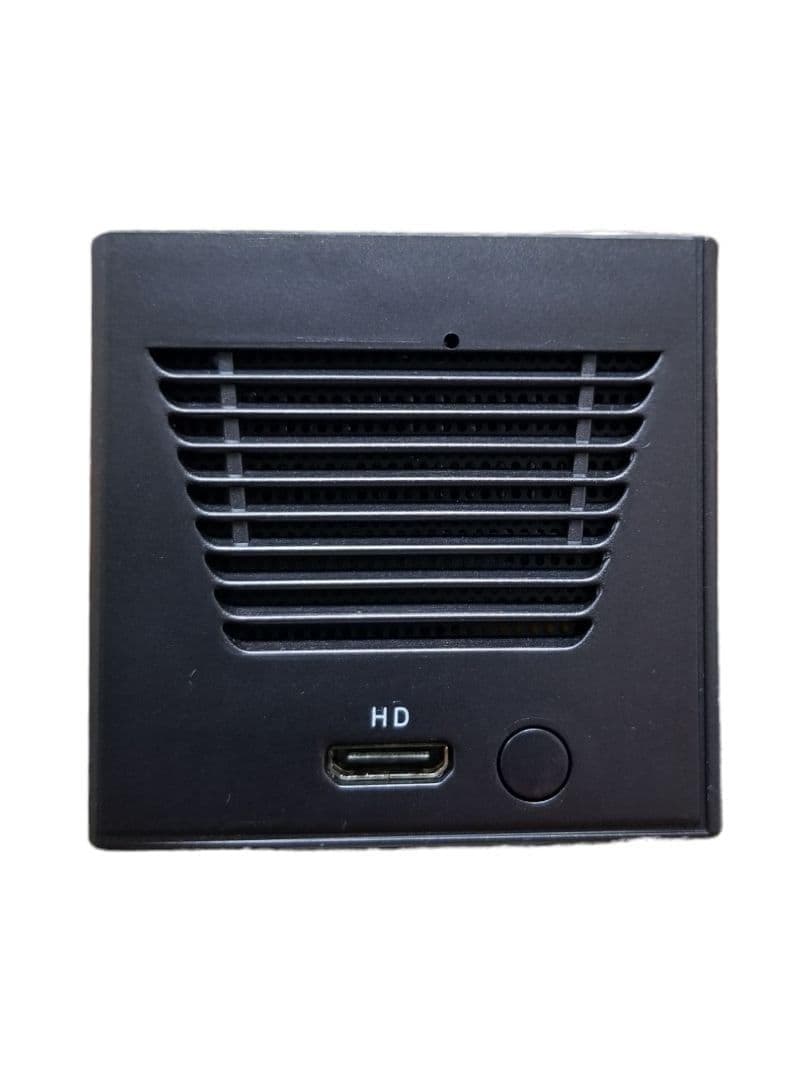 小型プロジェクター FunLogy FUN CUBE S12  タッチパッドで