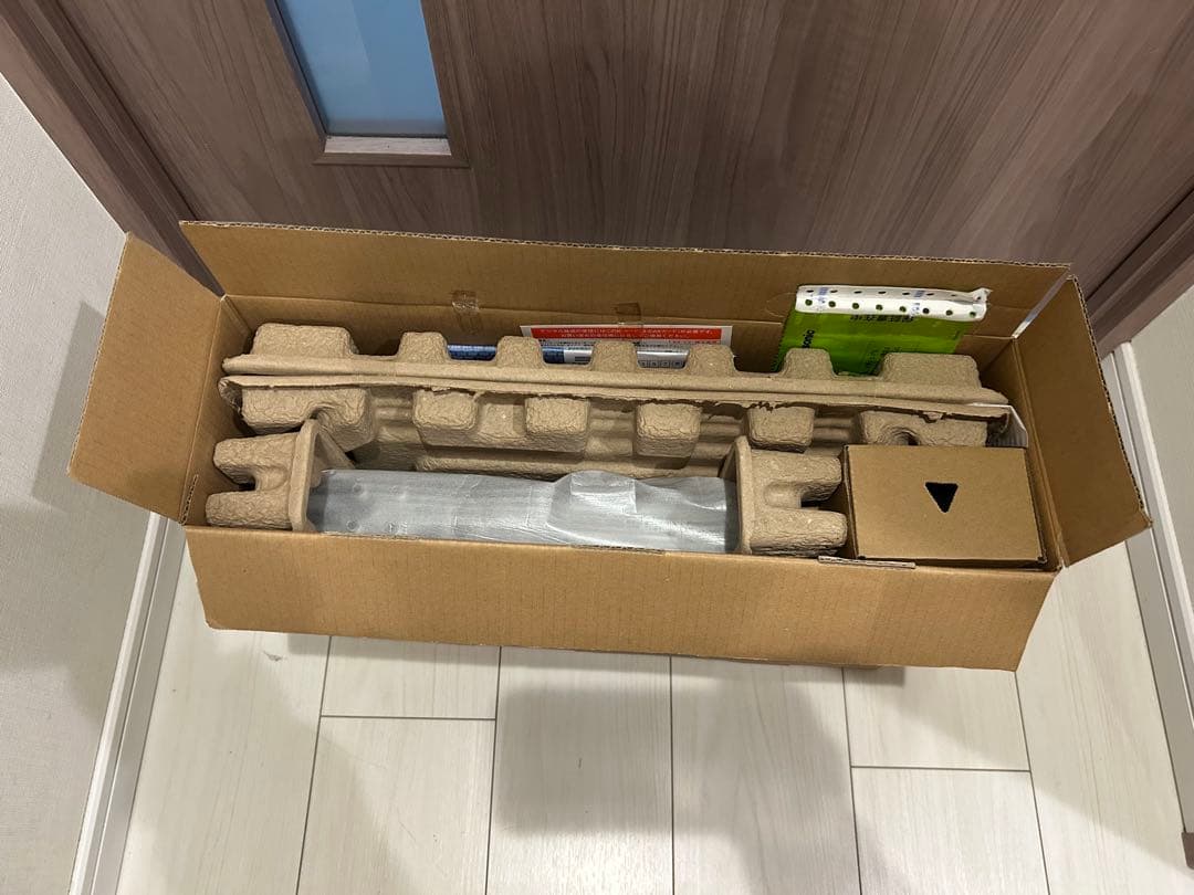 UN-15TD8-W VIERA15V型　ポータブルデジタルテレビ