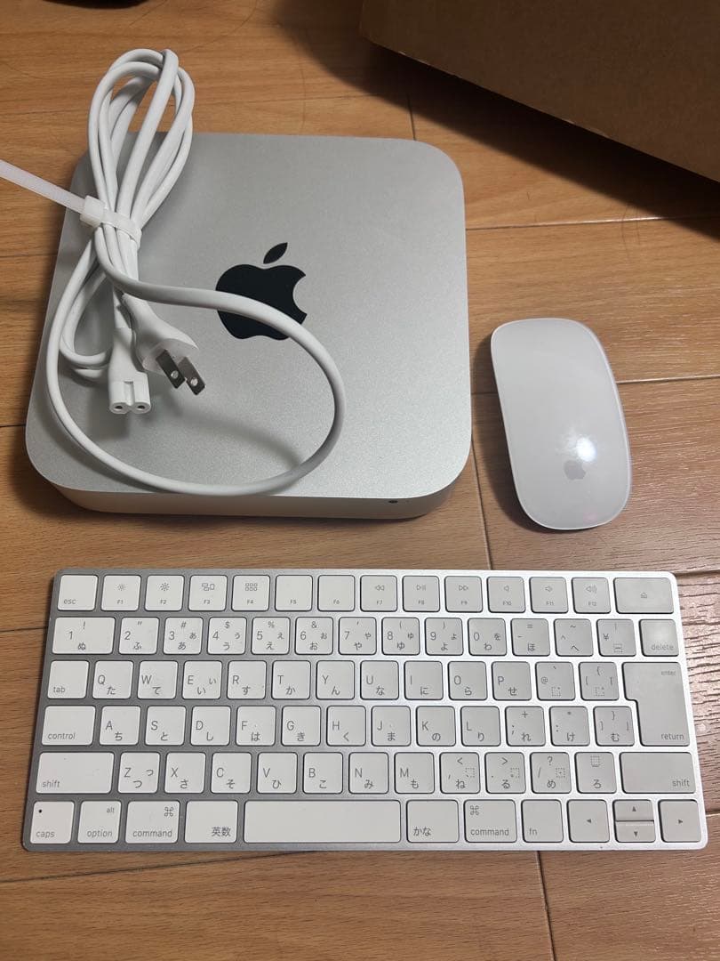 石*ん様 Apple Mac mini i5 8GB SSD 1TB キーマウ