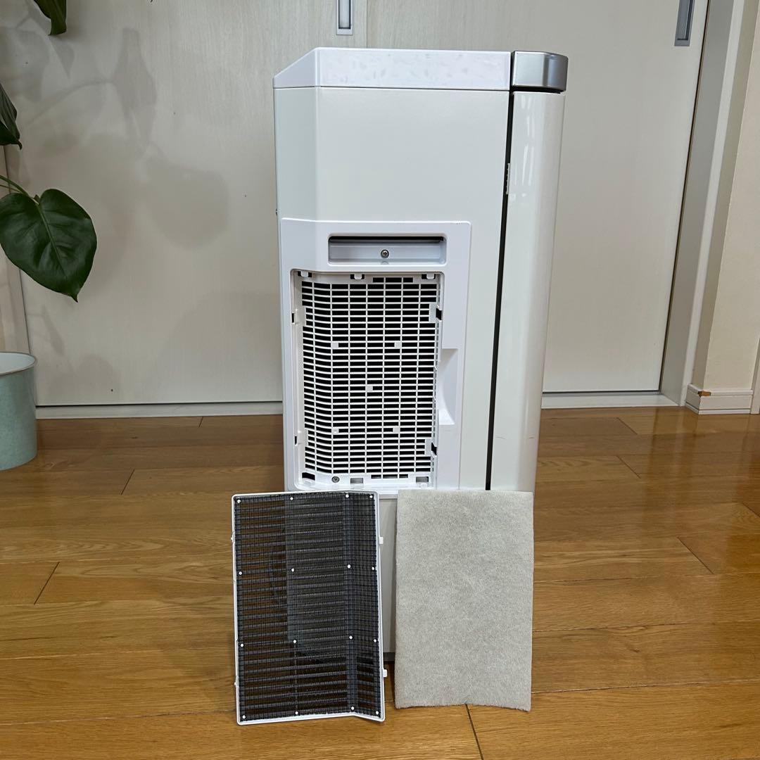 Panasonic zaino 除菌・脱臭機能付き F-JDL50