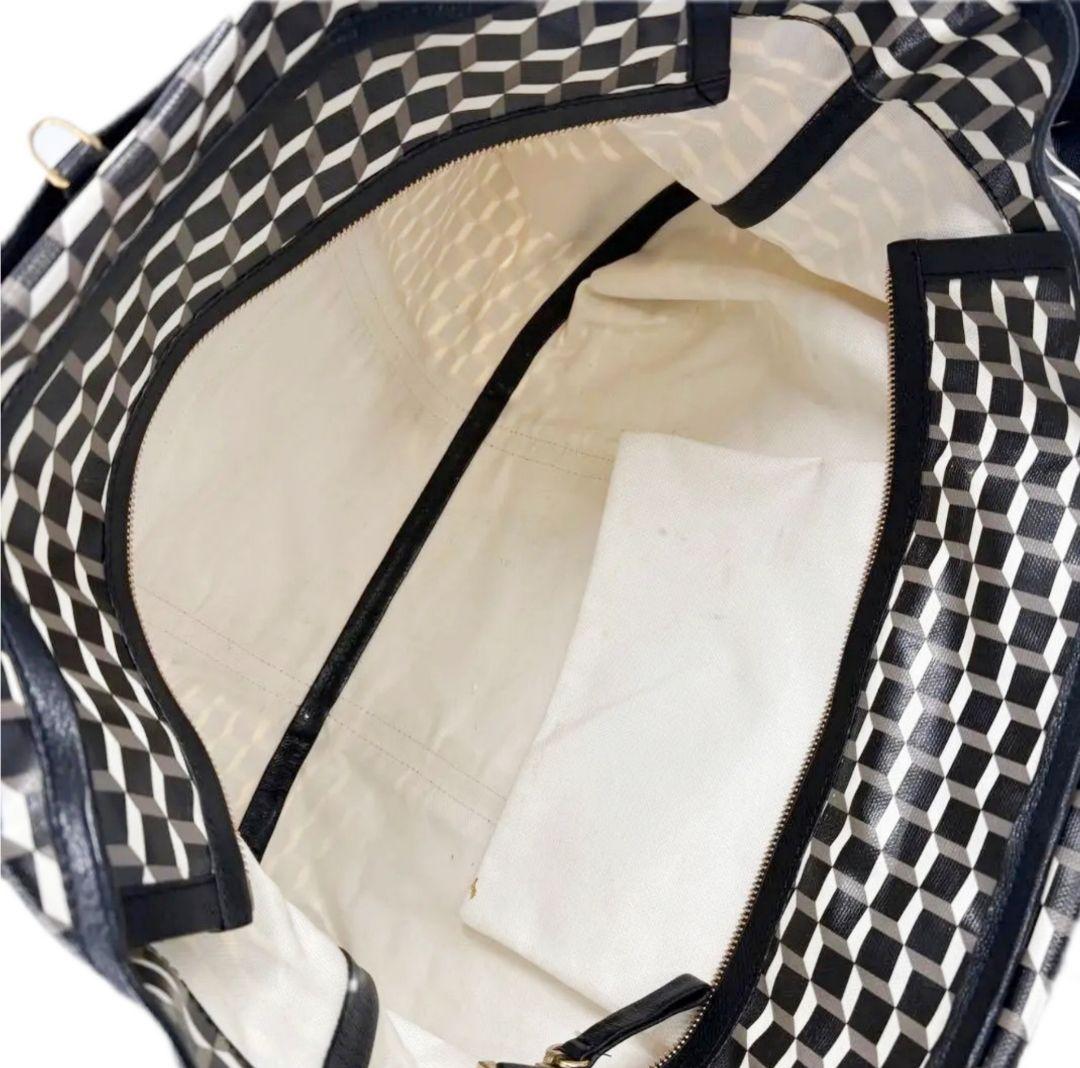 PIERRE HARDY 立体キューブ柄トートバッグ