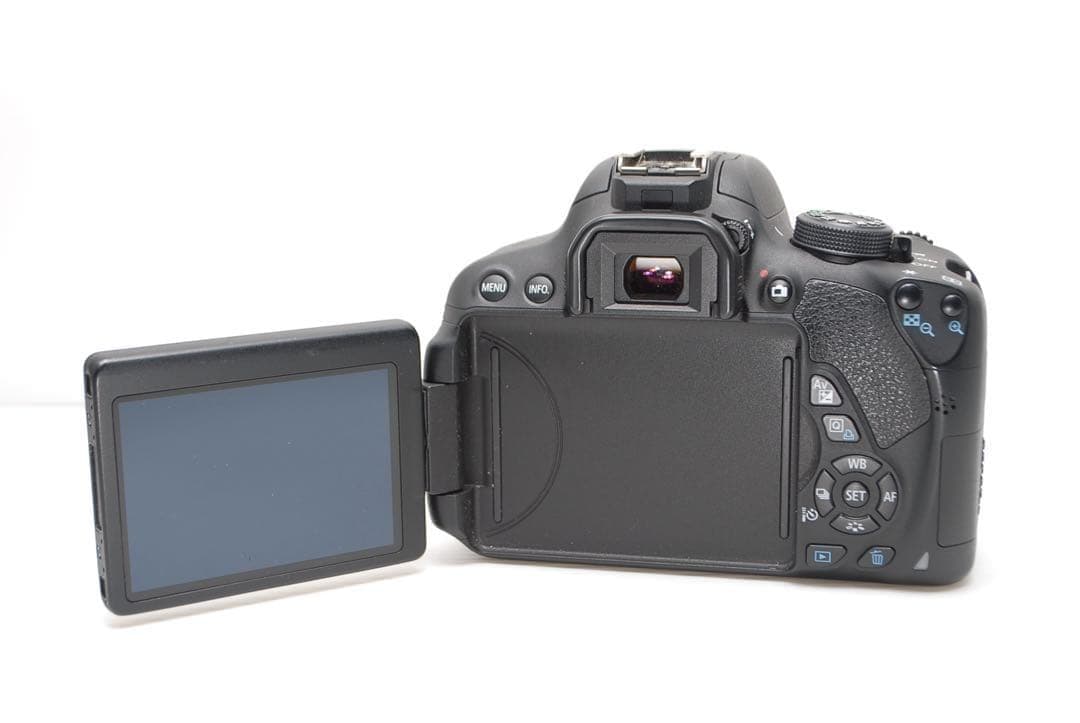 ▪️Canon kiss X7i▪️望遠レンズ付き 扱いやすい一眼レフ 美品