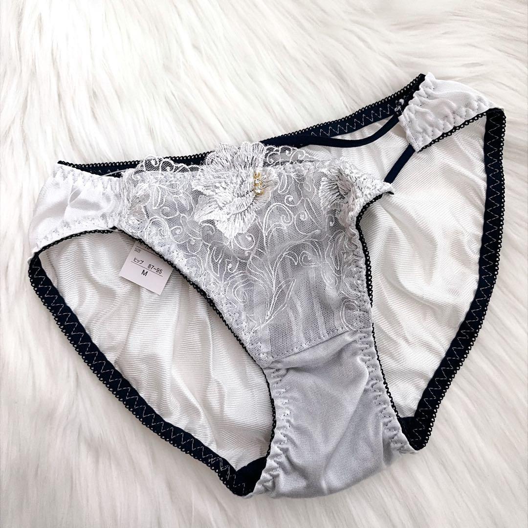 入手困難 エメフィール系 エロかわ 廃盤 激レア フルバックショーツ M