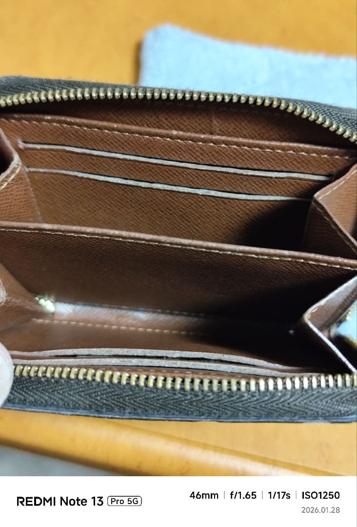 Louis Vuitton モノグラム ケースジッピーウォレット