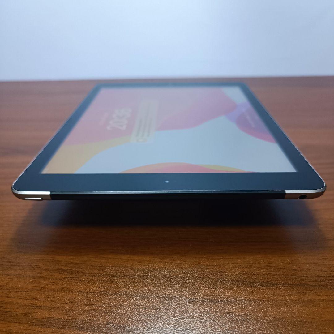 (美品) iPad 第5世代 WiFi Simフリー 128GB キーボード付き