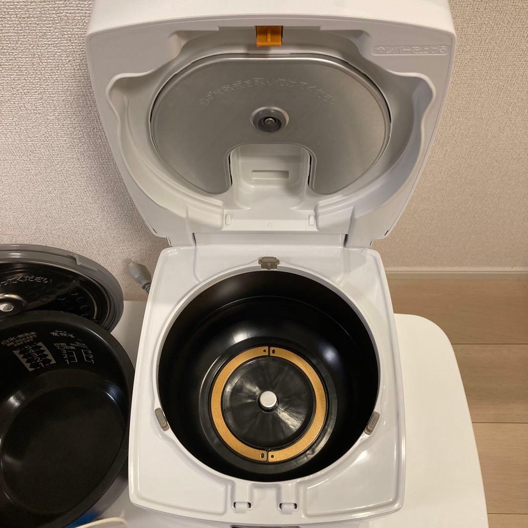 三菱 炊飯器 5.5合炊き 23年製 日本製 保証書付き！