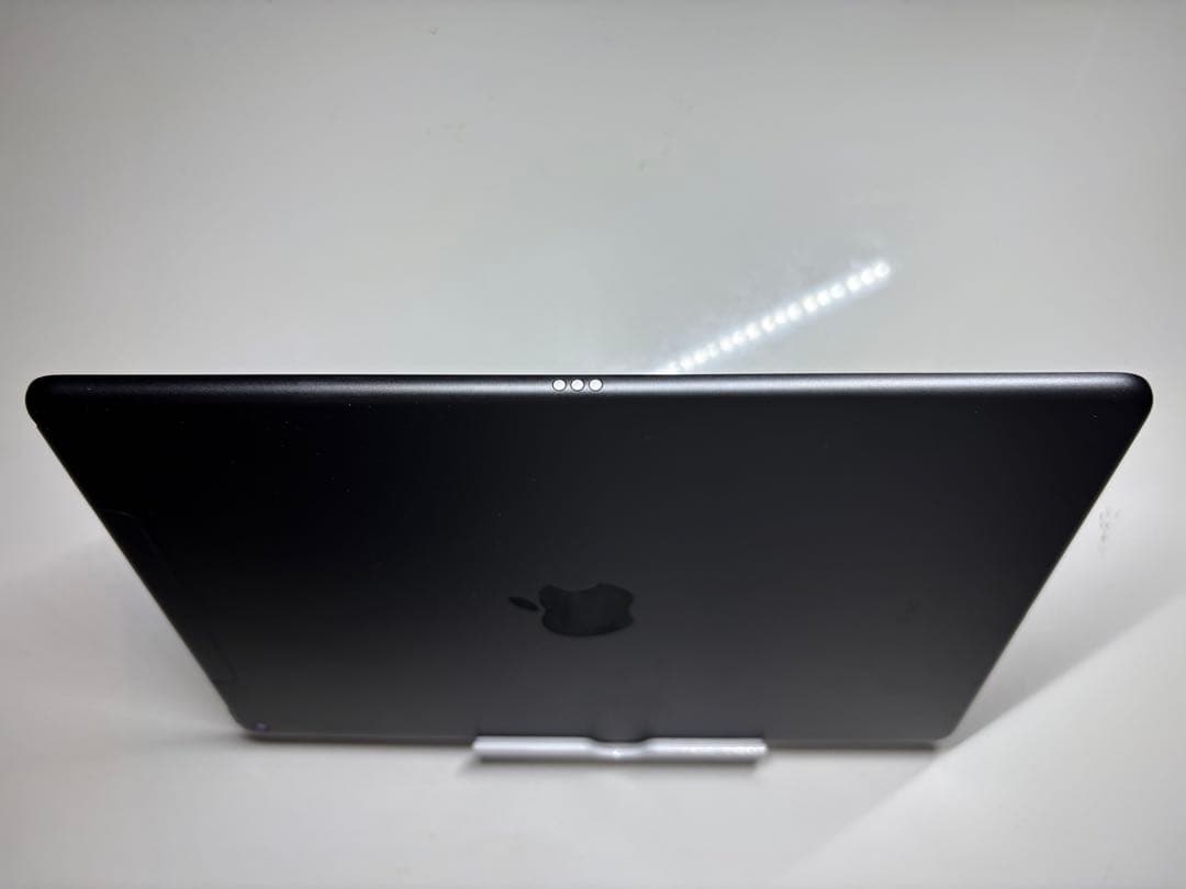 AppleiPad Air第３世代Wi-Fi + Cellular256GB