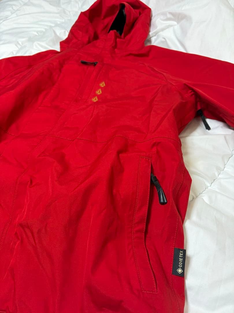 VOLCOM GORE-TEX 赤 スノボ ウェア