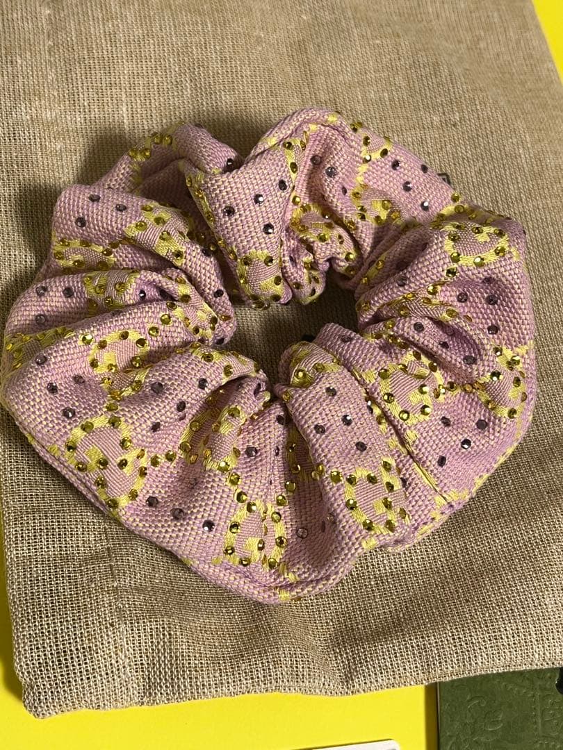 y*a様 最終値下げ　試しづけのみ　グッチ　シュシュ　キラキラ