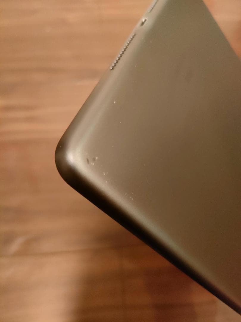 iPad 第8世代 Wi-Fiモデル 128GB MYLD2J/A　A2270