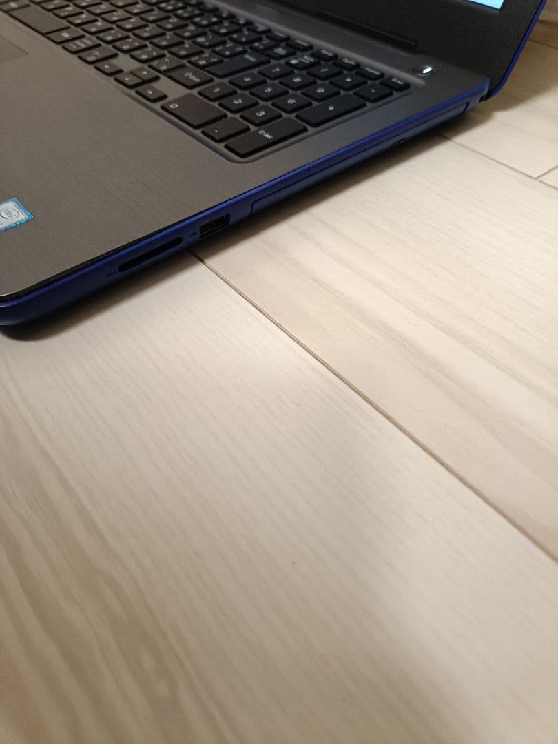 Dell Inspiron 15 3000 Series ノートPC