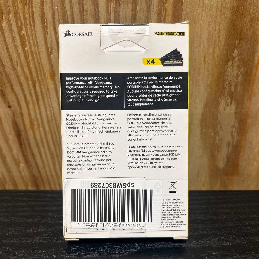 メモリー CORSAIR VENGEANCE DDR4 32GB 4000MHz