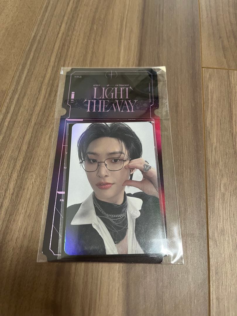 ATEEZ VR 映画 入場特典 スペシャル ホログラム トレカ ミンギ