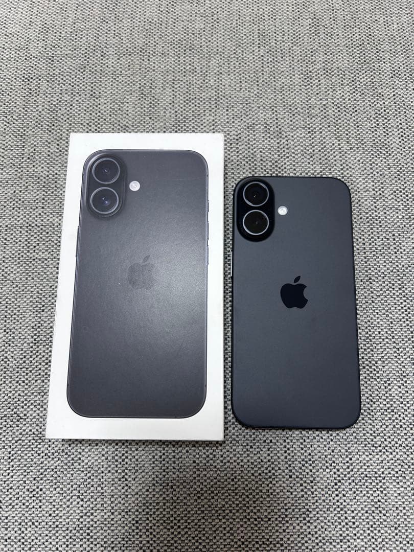 ほぼ新品 iPhone16 128GB ブラックSIMフリー 中国版