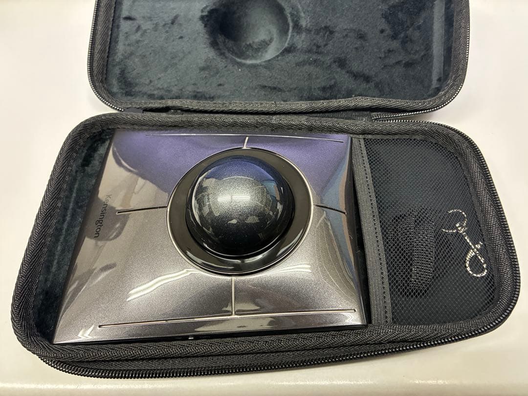 Kensington SlimBlade Pro トラックボールケース付属