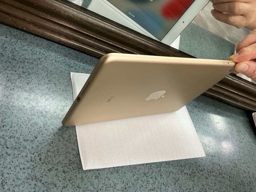 iPad mini4 128GB ゴールドWi-Fi 美品