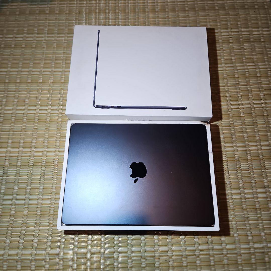 【美品】MacBookAir M2 8GB/256GB
