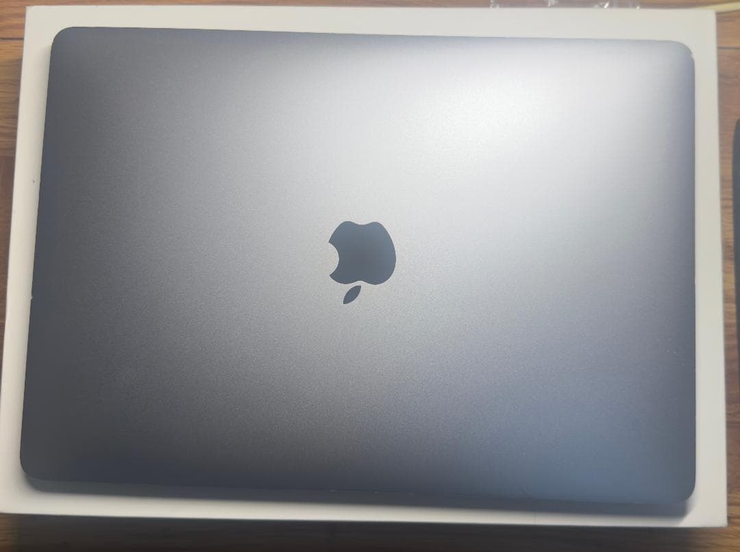 Macbook Pro 13インチ M1 8G/256G USキーボード