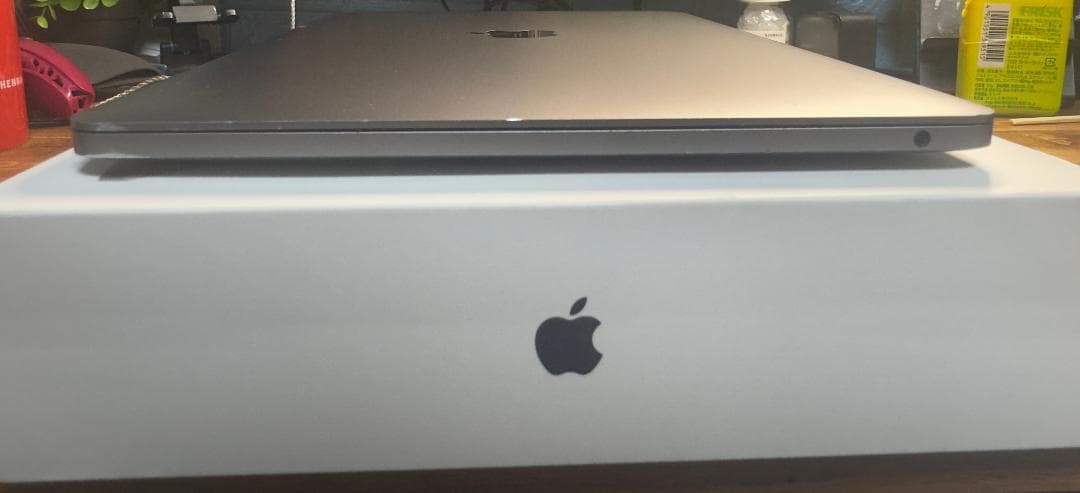 Macbook Pro 13インチ M1 8G/256G USキーボード