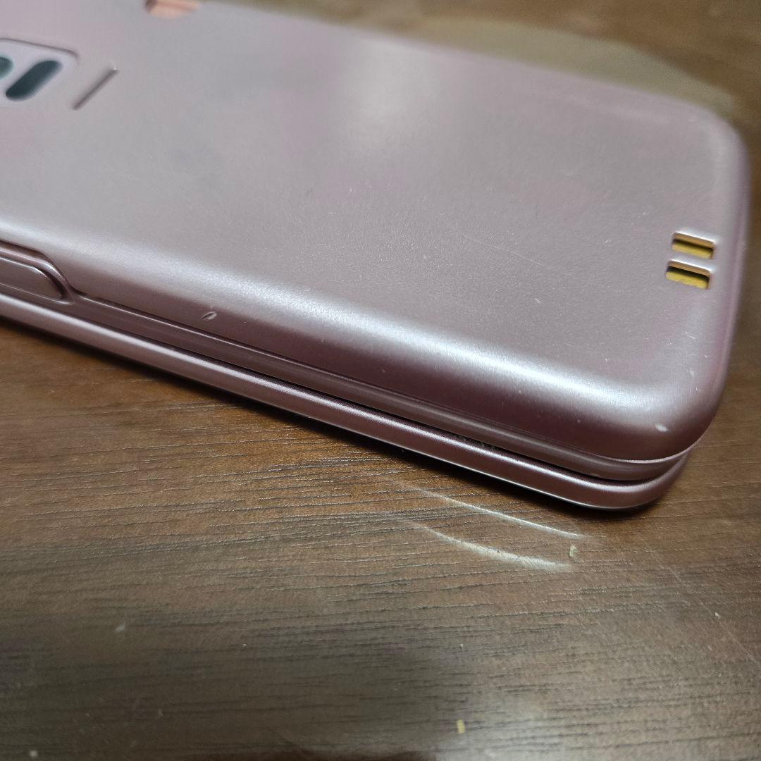 docomo 折りたたみ携帯電話 F-01M