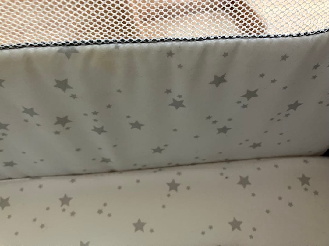 ベビーベッド　hzdmj 折り畳み