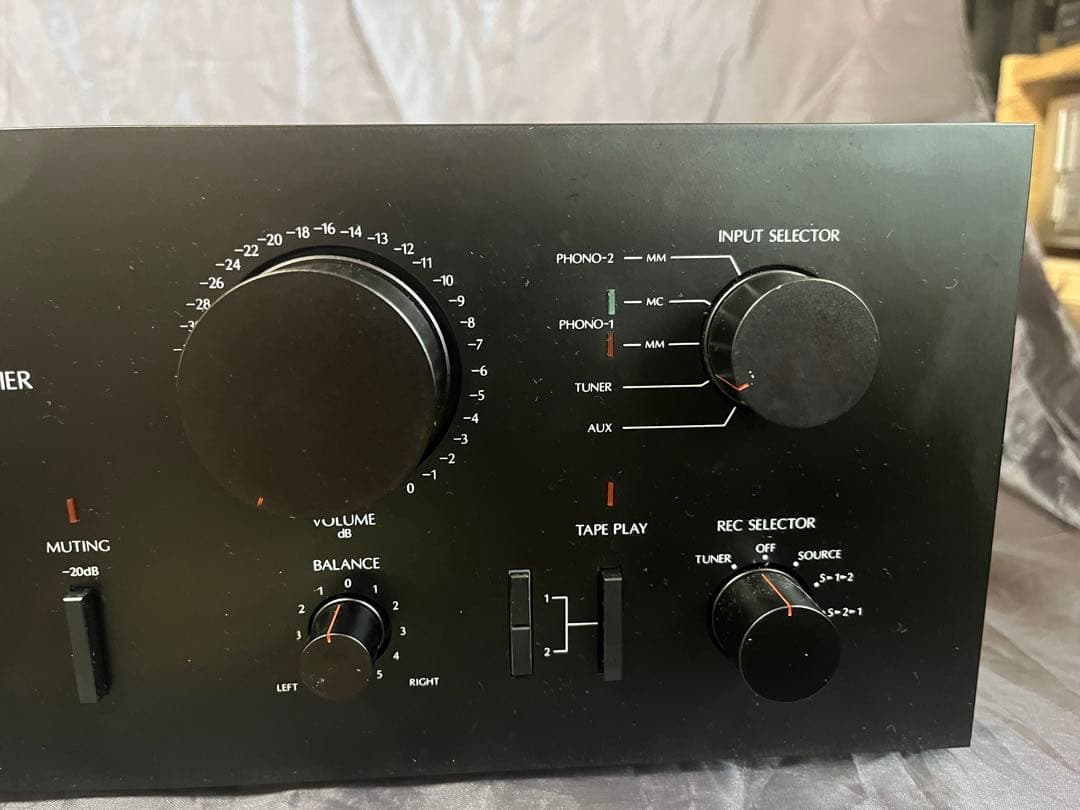 Sansui AU-D607F プリメインアンプ