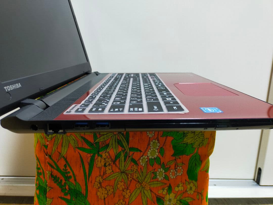 東芝 dynabook T45/URS メモリ8GB（訳あり）