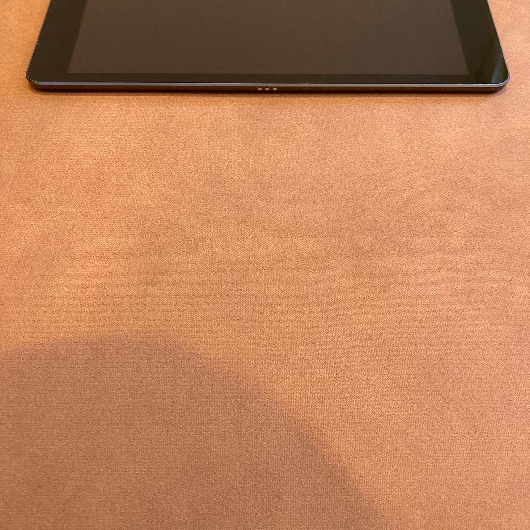 3385【早い者勝ち】電池新品☆iPad7 第7世代 32GB WIFIモデル☆