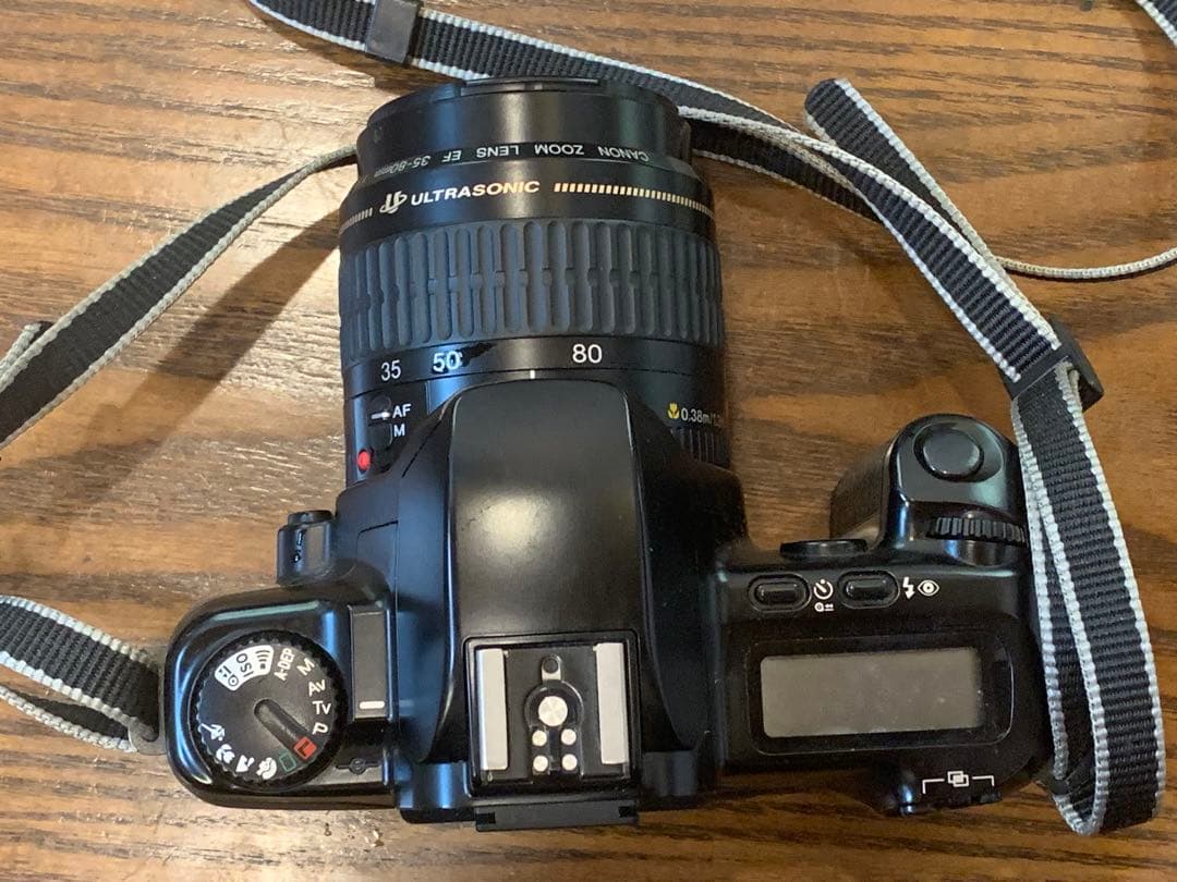 Canon EOS kiss フィルム一眼レフカメラ　80-200望遠レンズ付