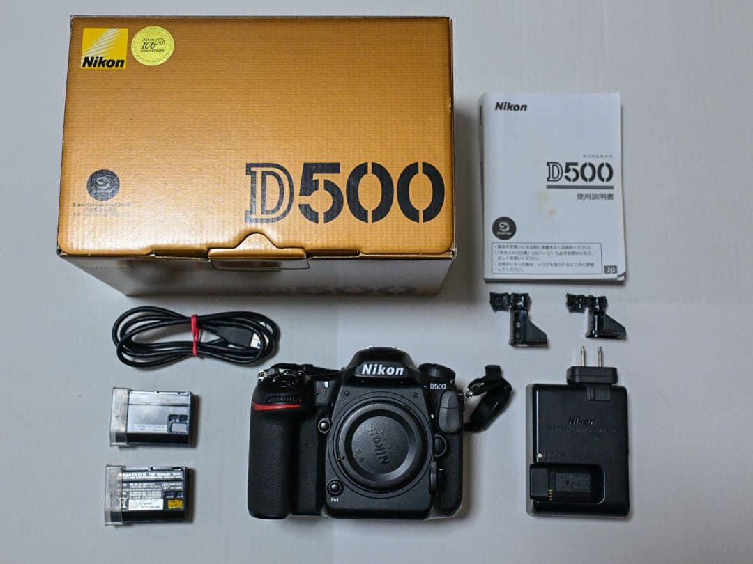 Nikon D500 デジタル一眼レフカメラ　ニコン　一眼　ボディ