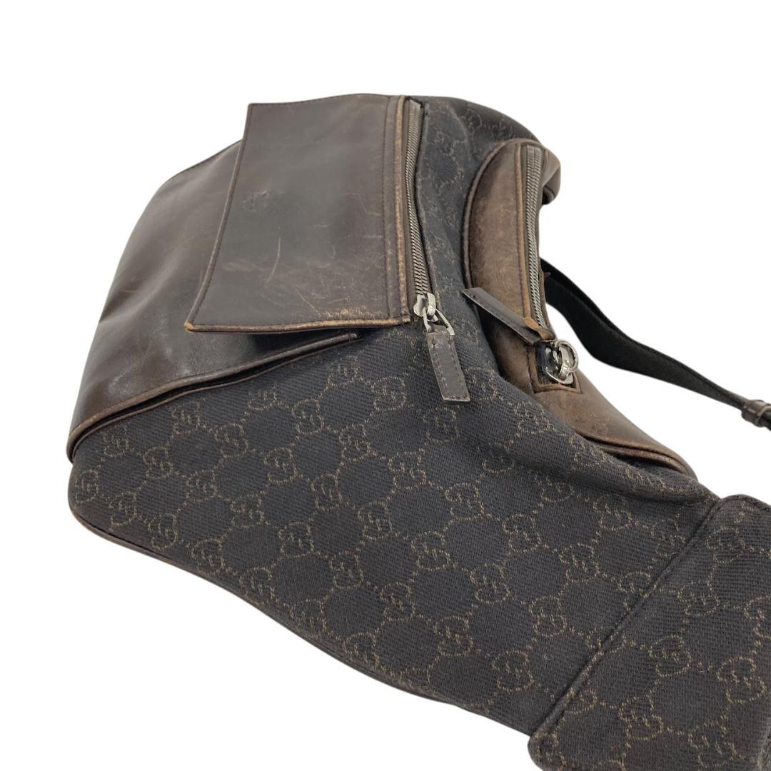 GUCCI グッチ ボディバッグ GGキャンバス レザー 101679 茶系