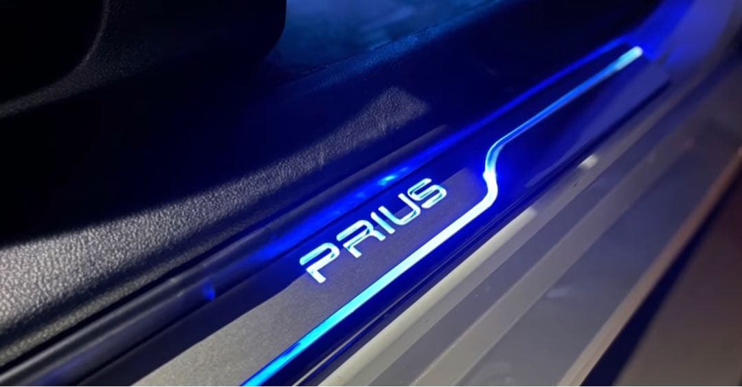 USトヨタ　純正品　プリウス　50 イルミブレード　イルミネーション