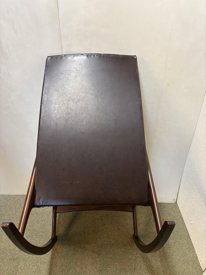 希少　昭和レトロ　40年以上前　当時物　ヴィンテージロッキングチェア