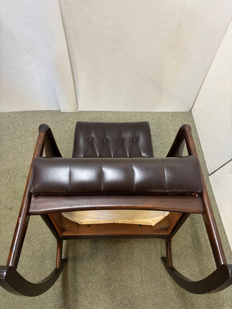 希少　昭和レトロ　40年以上前　当時物　ヴィンテージロッキングチェア