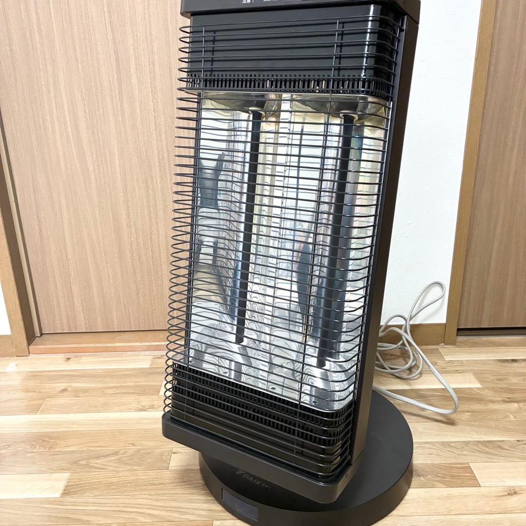 美品　DAIKIN ダイキンセラムヒート　ERFT11YS-T