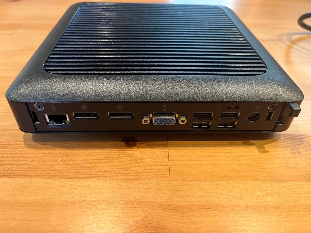 美品HP T520 SSD119GB メモリ4GB 正規Windows10pro