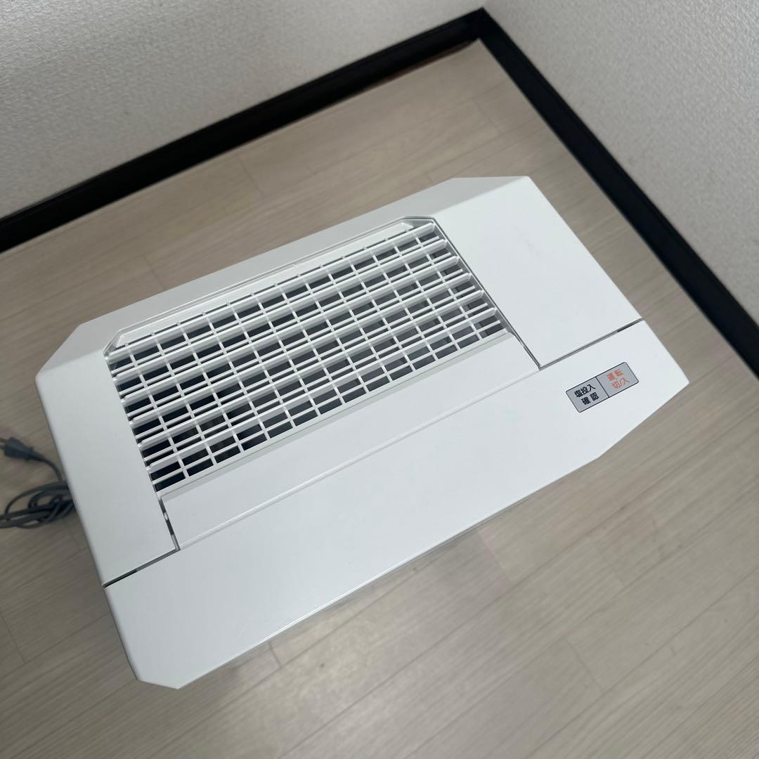 未使用 パナソニック ジアイーノ 次亜塩素酸空間除菌脱臭機 F-JML30-W