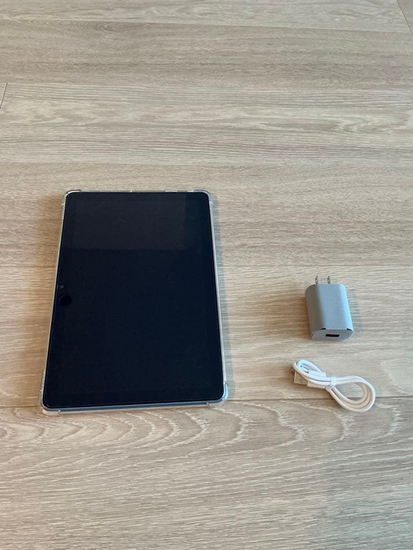 Amazon Fire HD 10第13世代　新品同様 カバー保護フォルム付き