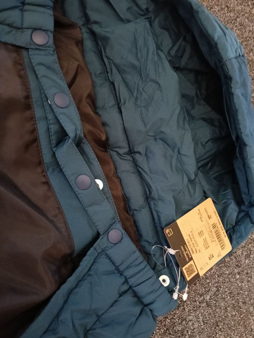 新品タグ付き　THE NORTH FACE 抱っこ紐用カバー ネイビー