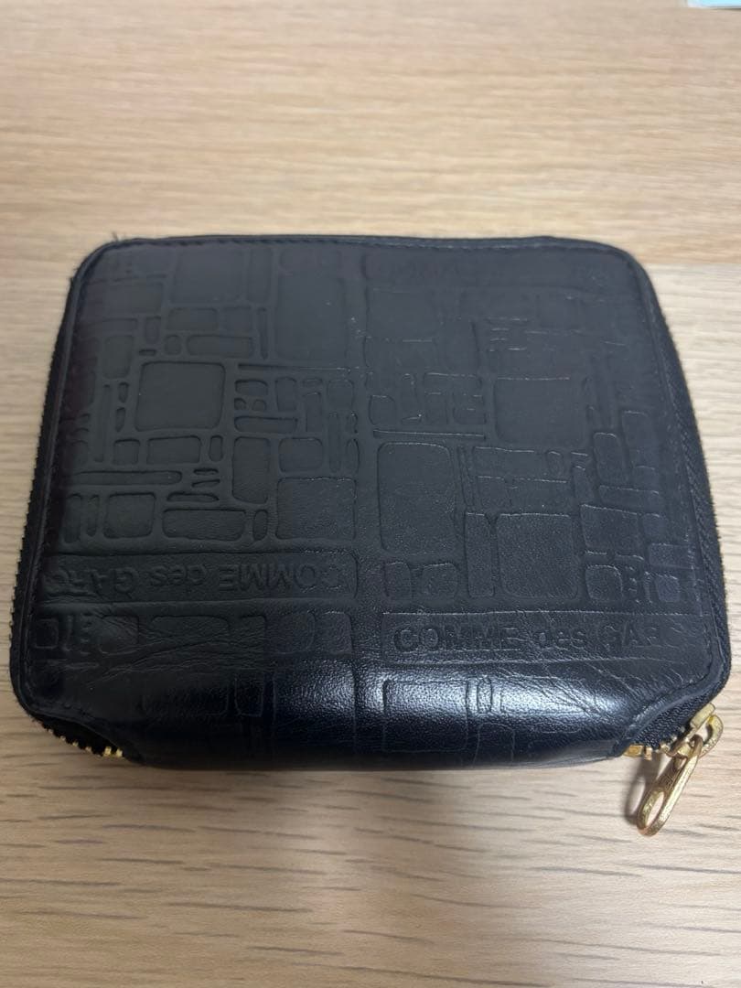 COMME des GARÇONS 二つ折り財布