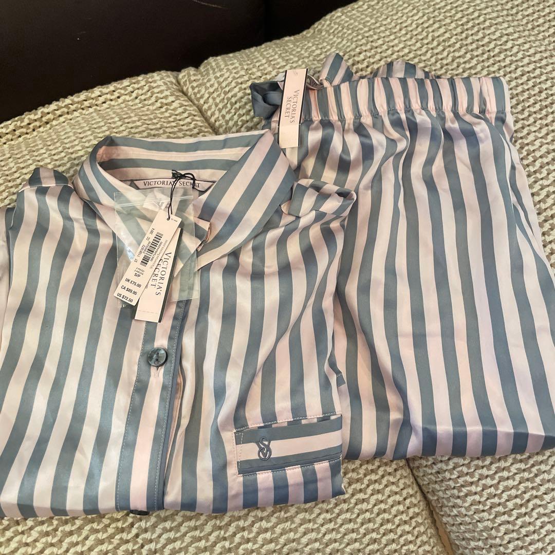 ヴィクトリアシークレット　パジャマ　未使用！