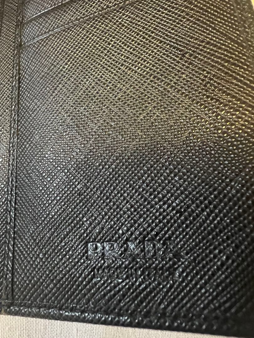 PRADA サフィアーノレザー　財布